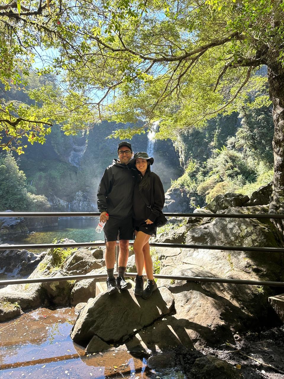 Sofía y Sebastián en la naturaleza